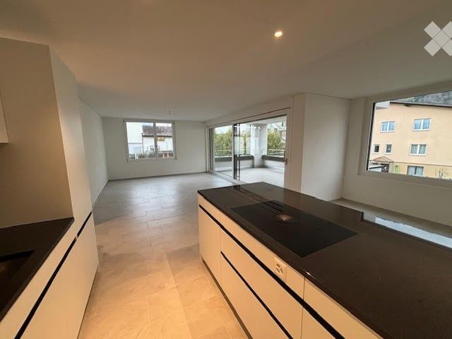 Moderne 3.5-Zimmer-Neubau-Wohnung mit grossem Balkon - Bild 5