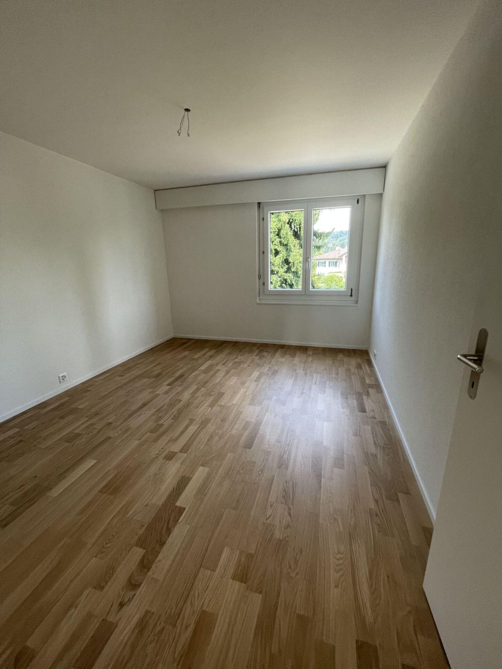 Total sanierte 3.5-Zimmerwohnung im Seidenbergquartier - Bild 4