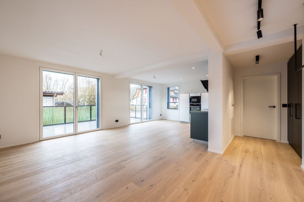 Aus alt wird neu - topmoderne 2.5-Zimmerwohnung zu vermieten - Bild 1