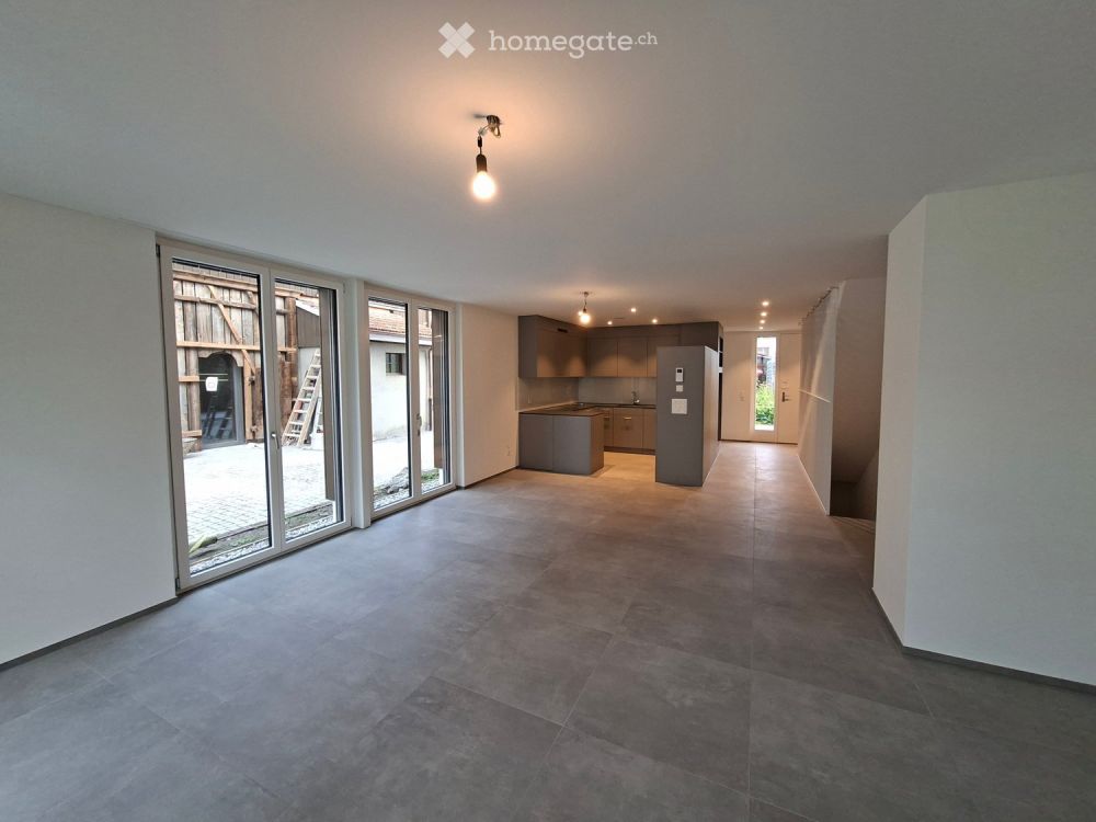 Moderne 4.5-Zimmer-Doppelhaushälfte im Manzehof in Nänikon - Neubau 2025 - Bild 3