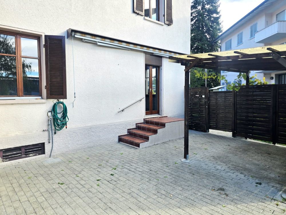 ERSTVERMIETUNG - Gemütliche 3-Zimmerwohnung mit grosser Terrasse und Gartenanteil - Bild 7