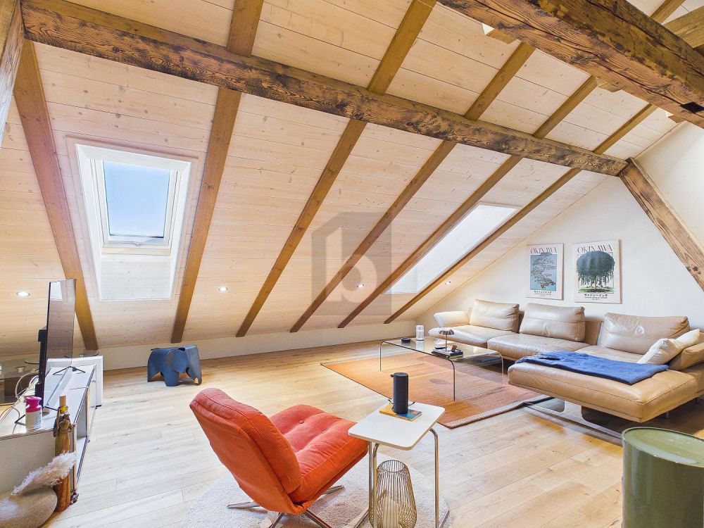 IM STÄDTLI AUF ZWEI ETAGEN - Bild 3