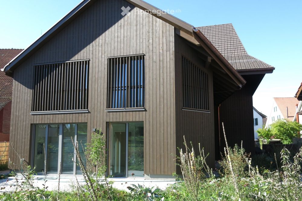 Modernes 4.5-Zimmer-Wohnung, bzw.  EFH  in Nänikon, Uster – Erstbezug ab sofort - Bild 1
