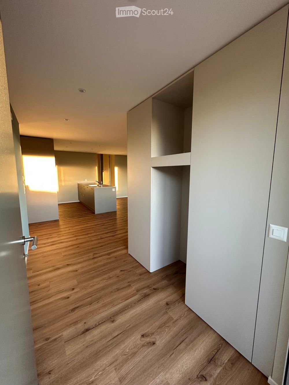 Wohnen wie im eigenen Haus – Erstbezug in einzigartiger Naturlage mit Seesicht in Eich - Bild 5