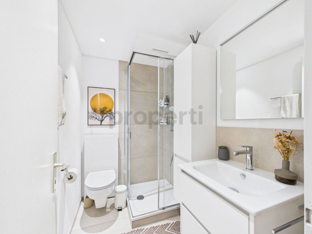 Elegante 6-Zimmer-Altbauwohnung, kernsaniert und lichtdurchflutet - Image 7