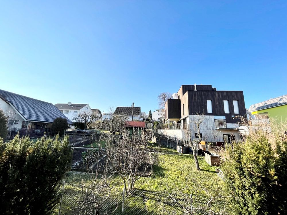 Rooftop! Helle Wohnung mit rieser Dachterrasse an zentraler Lage! - L2131-122 Aussicht