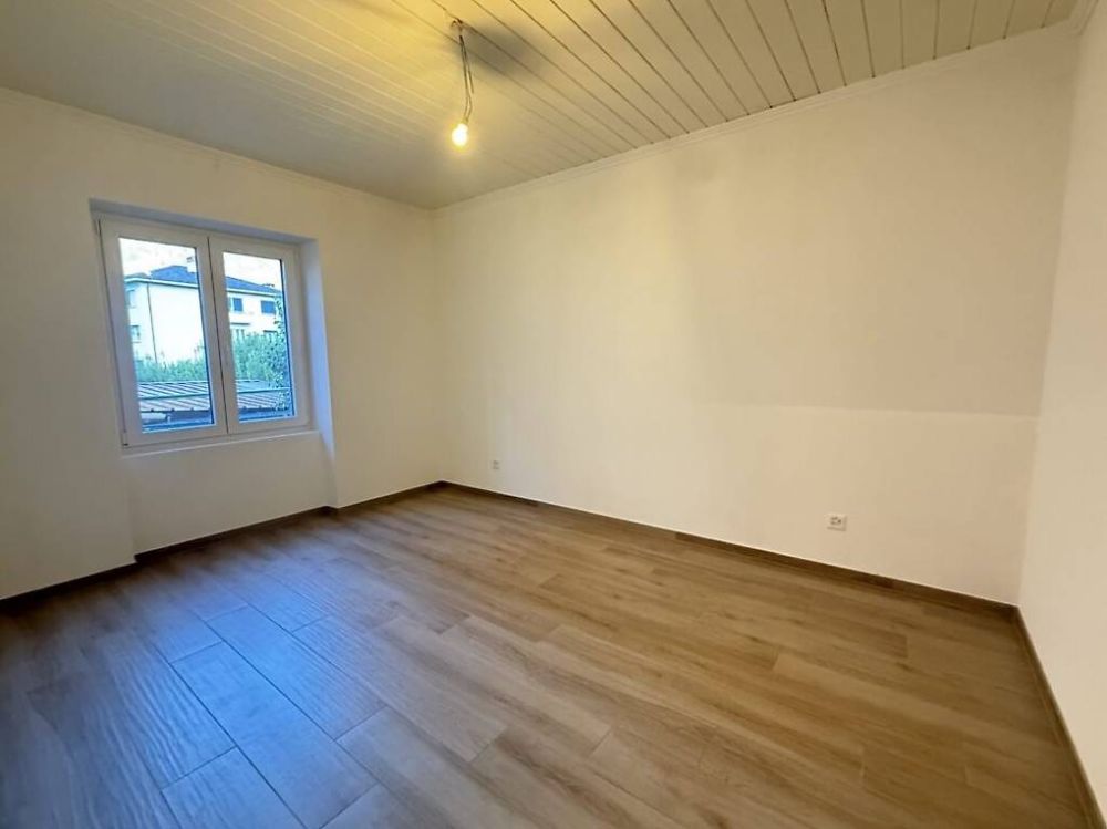 Neubau-3,5-Zimmer-Wohnung mit Garten - Bild 2
