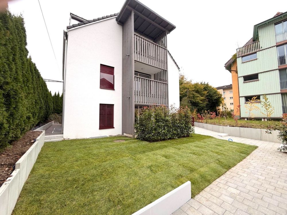 Exklusive kernsanierte Dachwohnung im schönen Bauma - facd0b11-2d21-426b-aa09-e5bc391cb14b.jpg