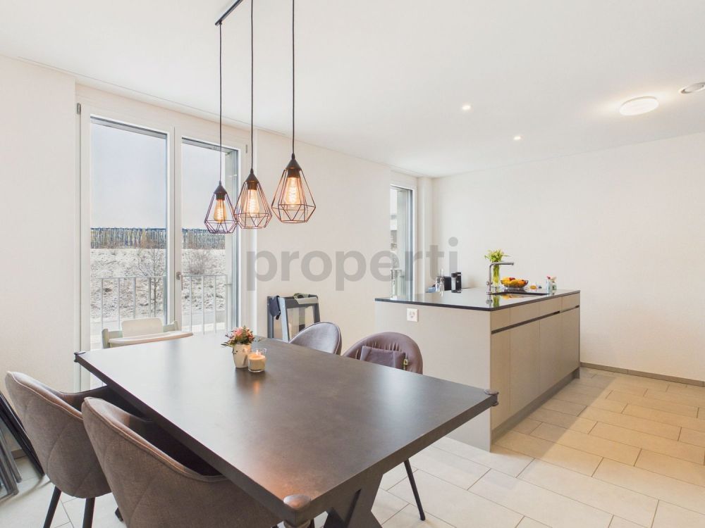 Moderne 3.5-Zimmer-Wohnung mit Balkon, Frick - Image 4