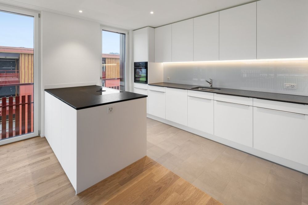 Neubau am Bächli - Ihre 4.5-Zimmer-Traumwohnung mit Aussicht - Küche