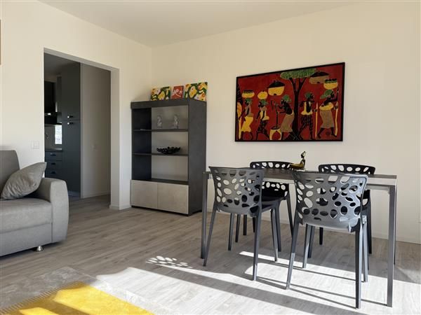 Viganello: Appartamento 4.5 locali - Soggiorno