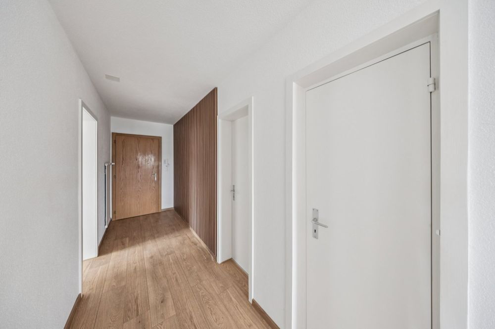 Totalsanierte, helle 5.5-Zimmer-Wohnung in Sumiswald - Bild 4