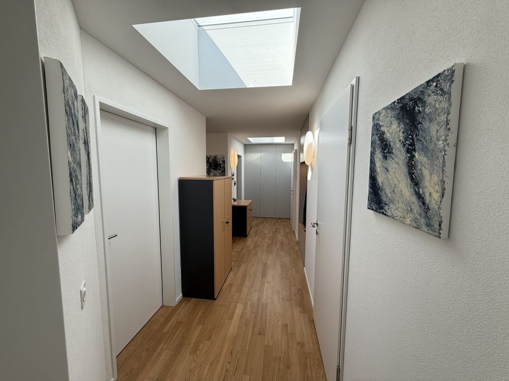 BEFRISTET: Möblierte 4.5-Zimmer-Wohnung mit Dachterrasse und Aussicht in Luzern - Bild 6