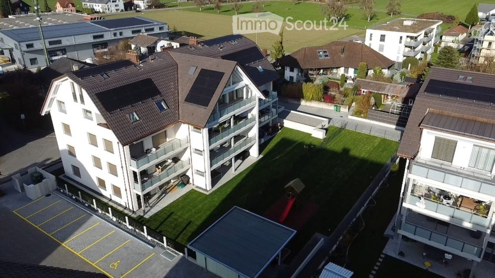 Moderne 4.5-Zimmer-Wohnung in Neubau mit Minergie-Zertifizierung - Bild 2