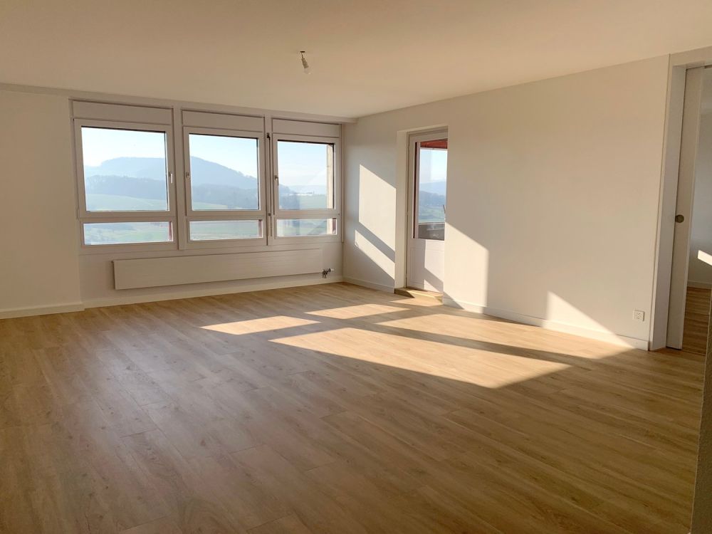 Erstbezug nach Sanierung - in grüner Umgebung - Bild 2
