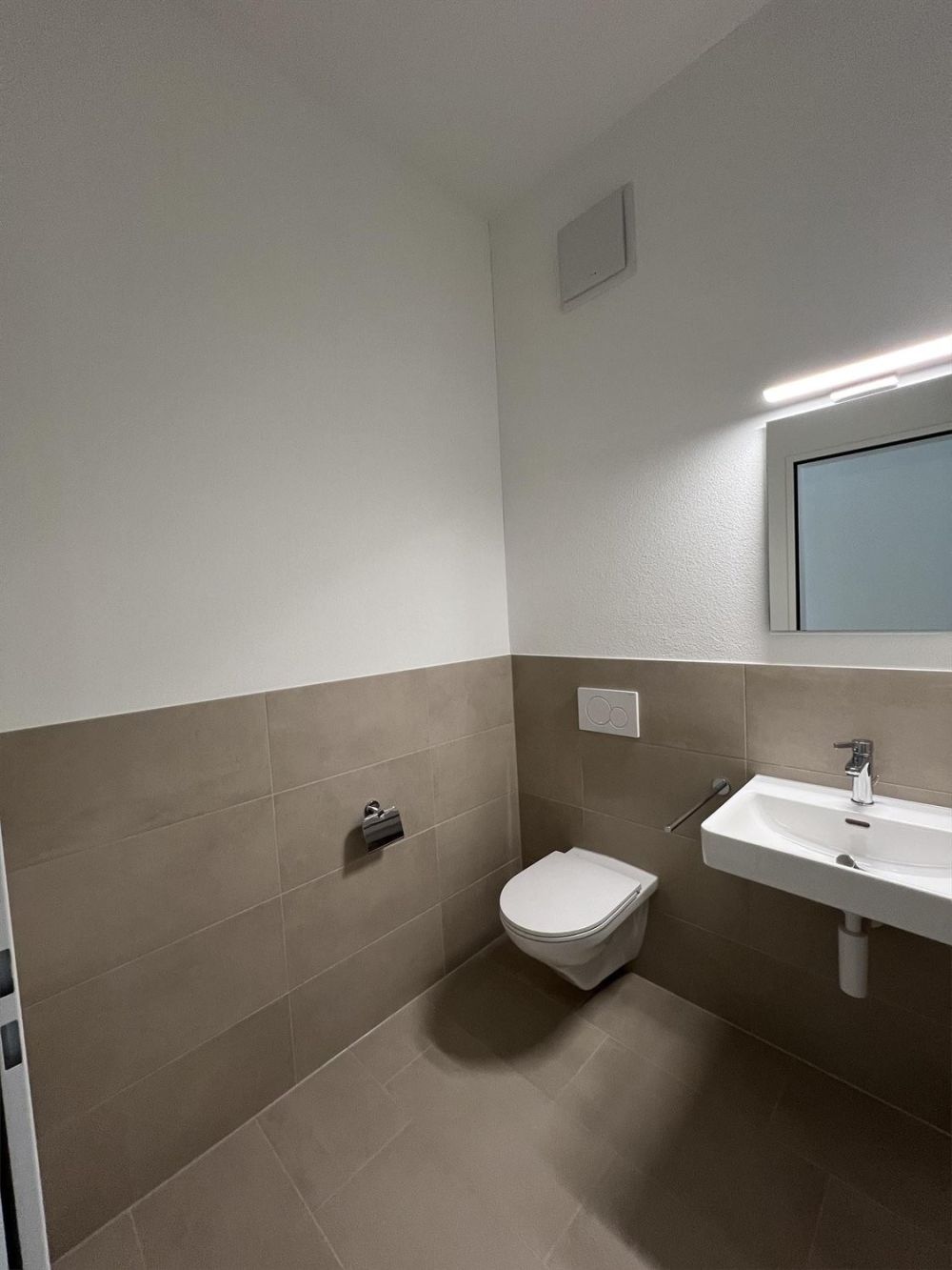 Erstbezug mit Stil - moderne 3.5-Zimmerwohnung - Bild 6