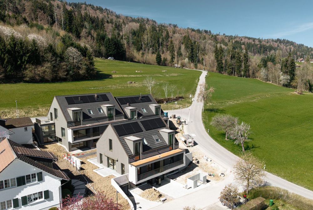 ERSTVERMIETUNG - Wohnen im Grünen mit Stadtnähe - Aussenansicht