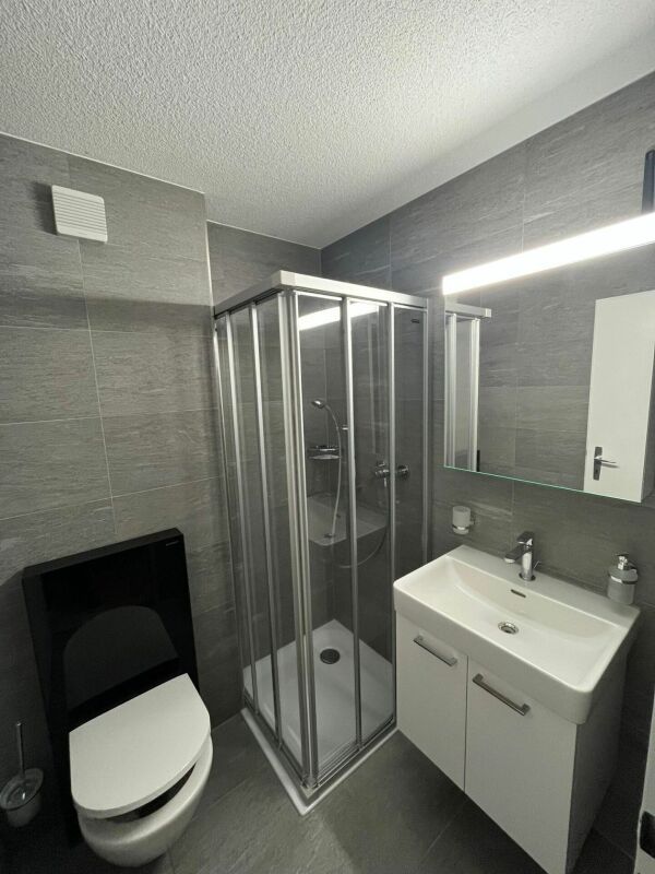 Zur Vermietung steht ein neuwertiges Studio mit 18 m² - Bild 3