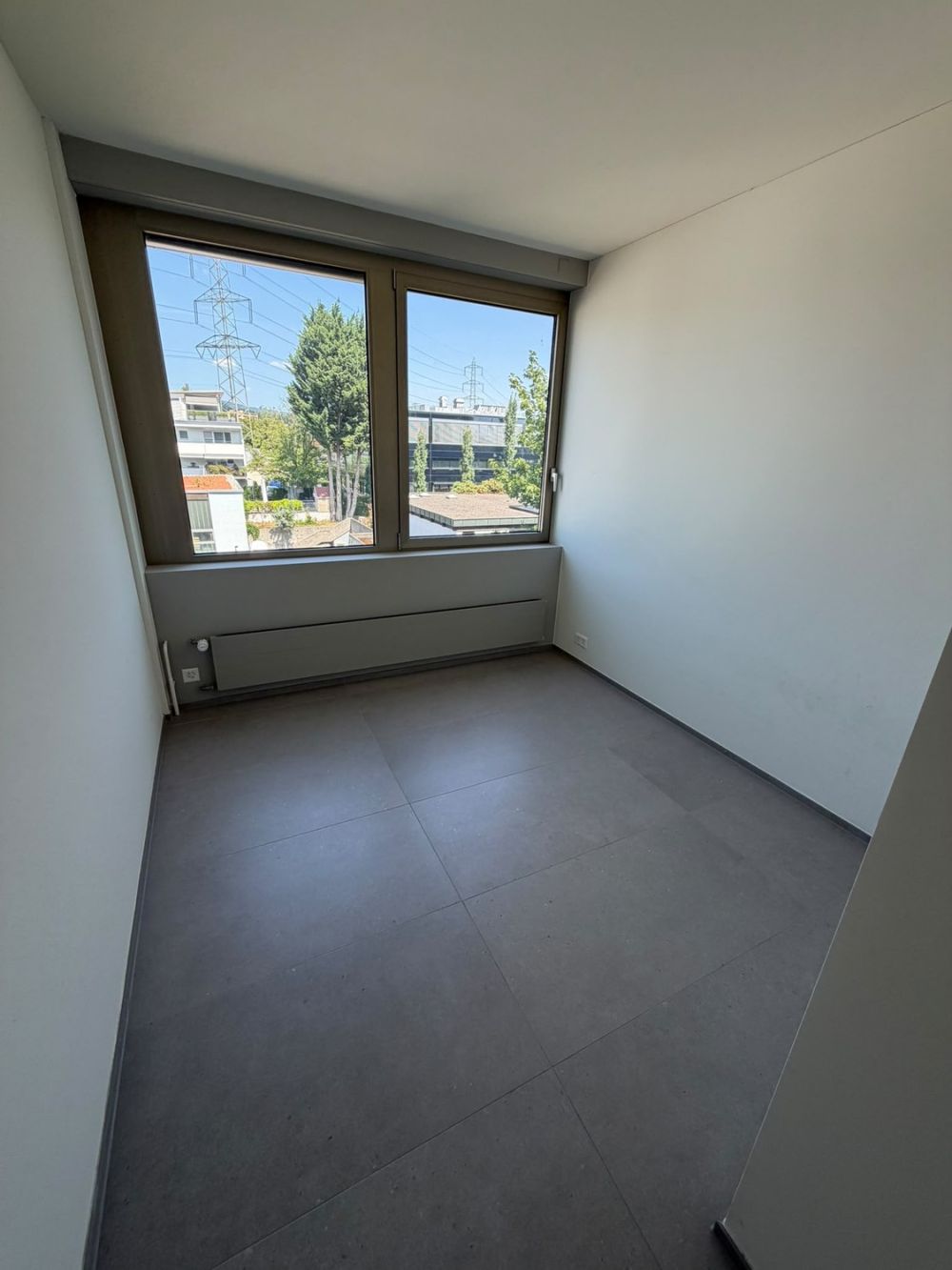 4.5-Zimmer helle und moderne Wohnung - Bild 6