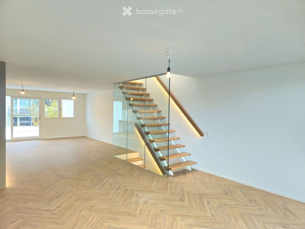 Modernes Reiheneckhaus am Stadtrand von Dietikon - Bild 1