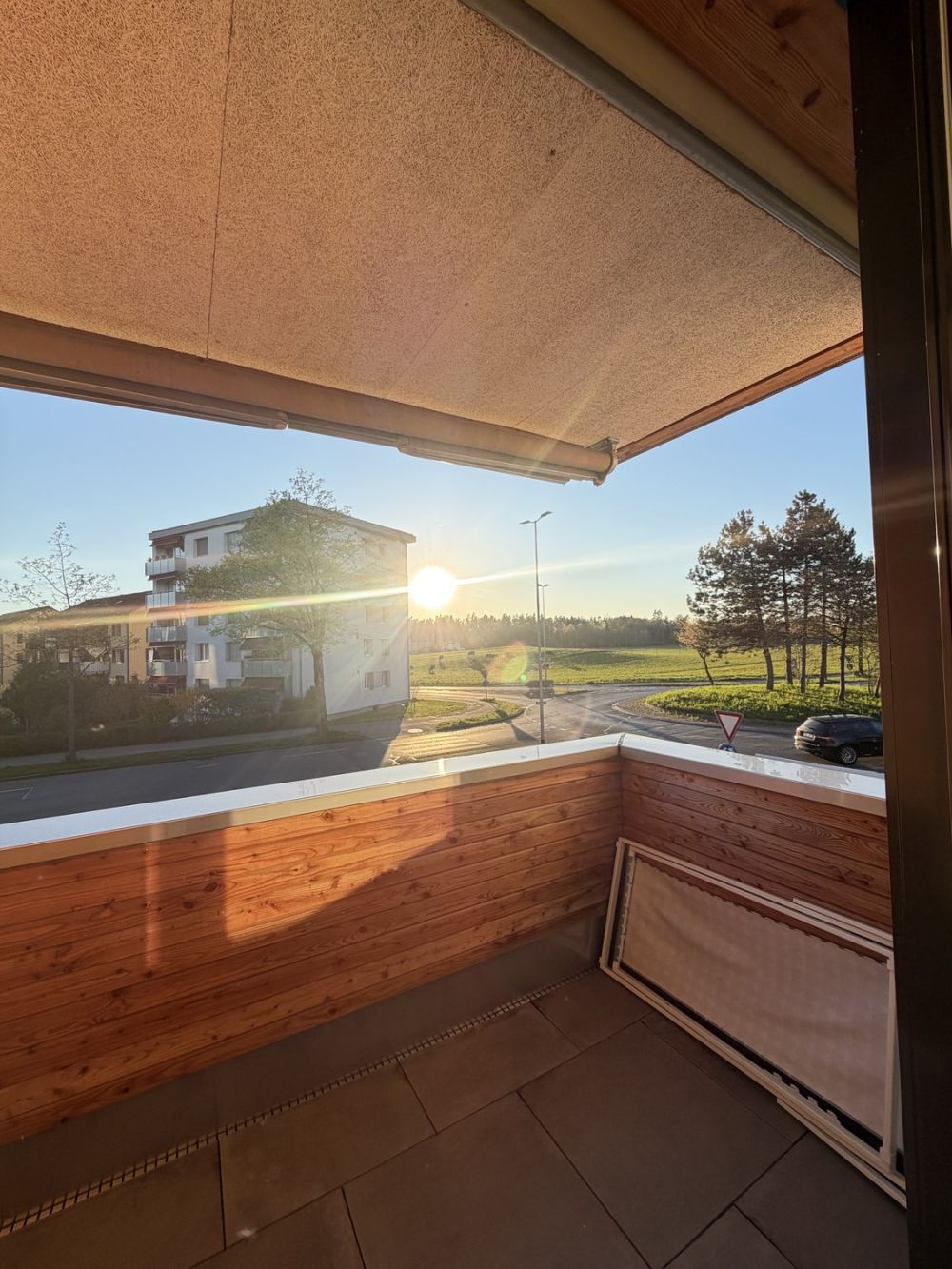 Moderne 3.5-Zimmer-Wohnung mit besonderem Wohncharakter - Bild 8