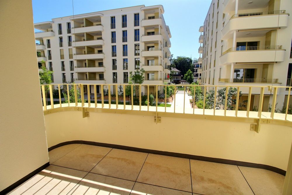 Magnifique appartement neuf de 4.5 pièces - Balcon 1