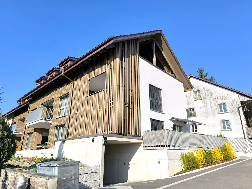 Moderne 3.5-Zimmer-Wohnung an idyllischer Lage – zentral und naturnah zugleich - Bild 2