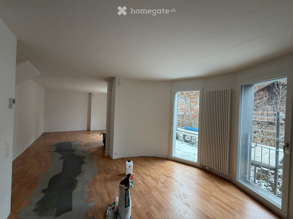 Attraktive 4.5-Zimmer-Maisonettewohnung an zentraler Lage in Hinwil - Bild 3