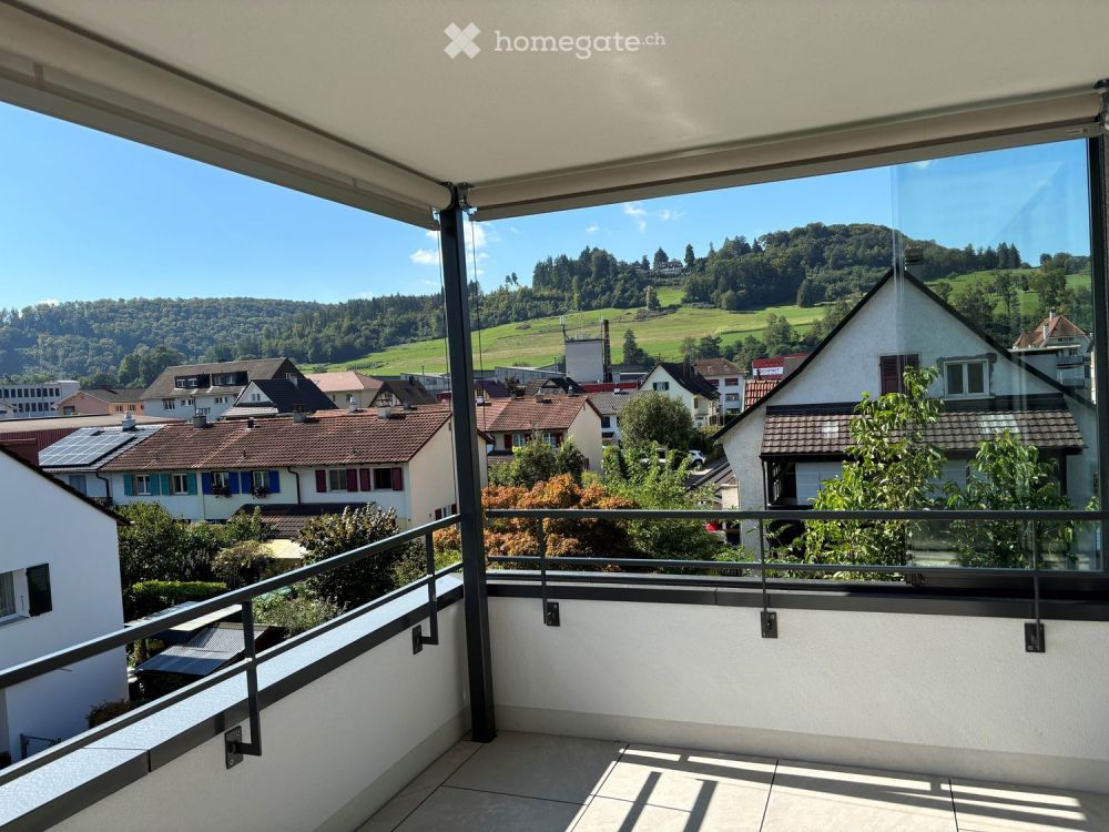 Moderne 3.5-Zimmer-Wohnung mit Balkon und Garage in Frenkendorf - Bild 1