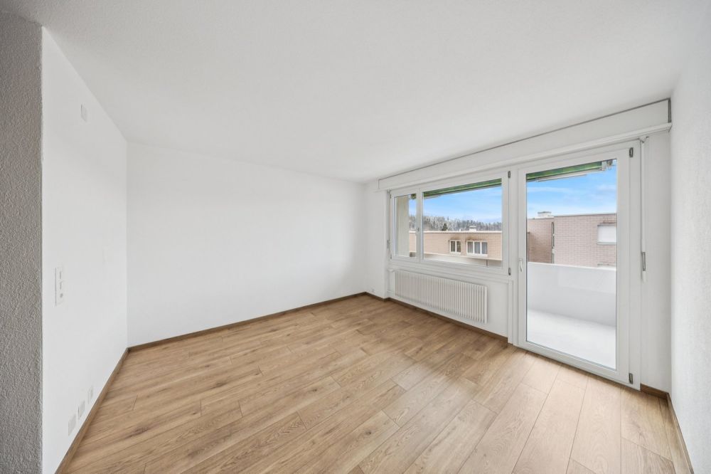 Totalsanierte, helle 5.5-Zimmer-Wohnung in Sumiswald - Bild 3