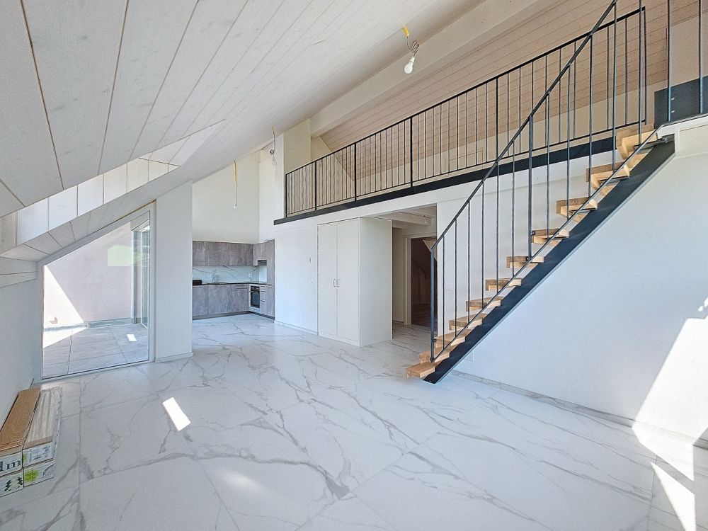 Appartement 3,5 pièces au dernier étage avec mezzanine - Bild 1