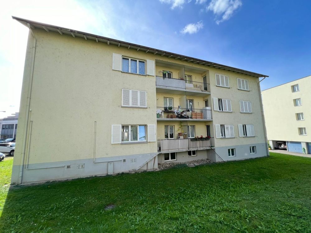 Befristet bis 31.03.2027/ 3.0 Zimmerwohnung in Bachenbülach - Bild 1
