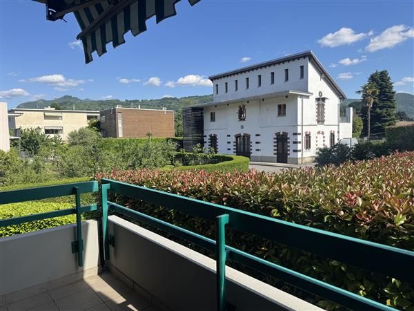 Magliaso: Appartamento 3.5 locali - Balcone