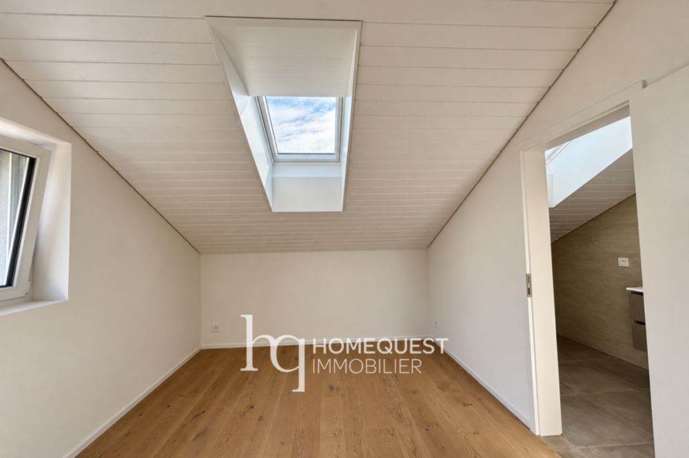 Magnifique appartement neuf, en attique avec vue lac - Bild 2