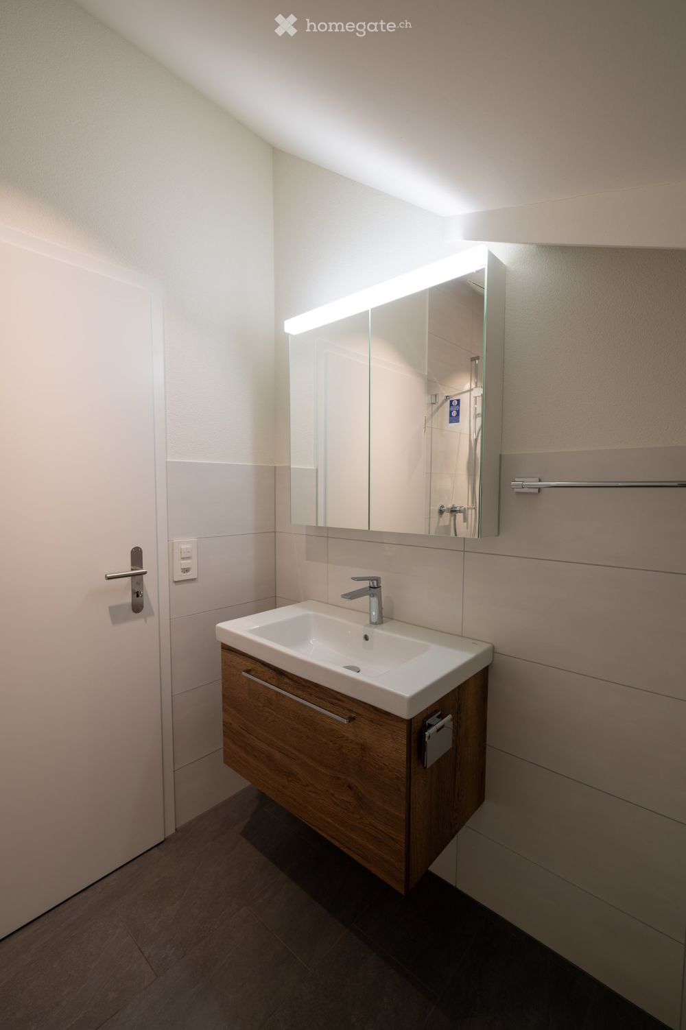 Dachwohnung in Rudolfstetten - Bild 6