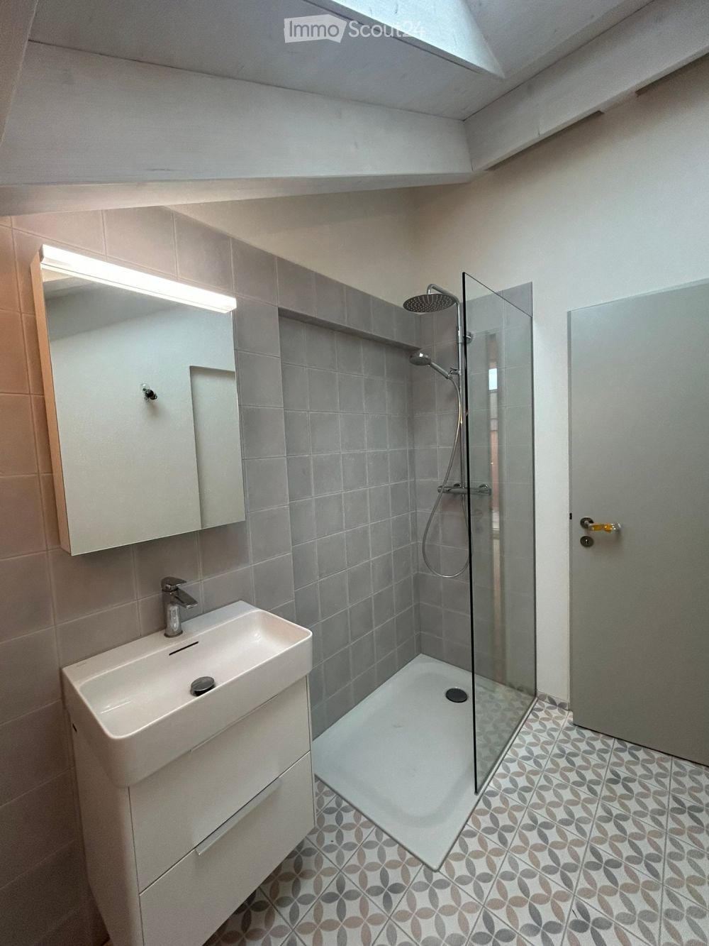 Erstbezug - Moderne 2-Zimmer-Dachwohnung - Bild 8