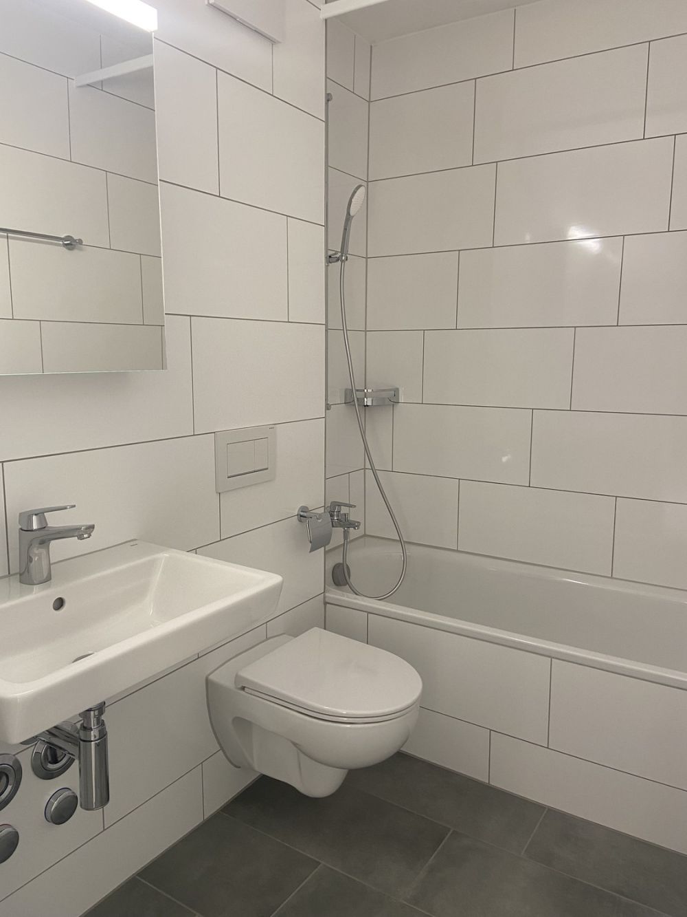 1 Monat GRATIS - Erstvermietung nach Teilsanierung - Ihre neue Wohnung im Herzen von Basel - Bild 5