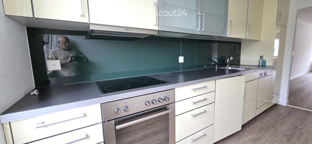 Renovierte 3 ½ Zimmer Wohnung in 3604 Thun per sofort oder nach Vereinbarung zu vermieten. - Bild 8