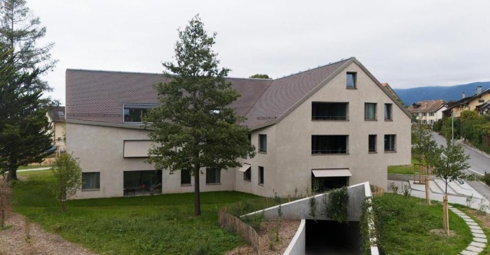 Magnifique appartement récent de 4.5 pièces aux combles à Eysins - Appartement 4.5 pièces - image - 1