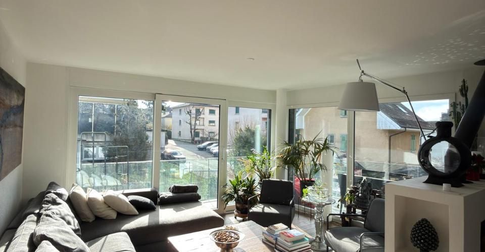 EXTRAORDINARY 3 BEDROOMS LAUSANNE - Appartement meublé 4.5 pièces - image - 1