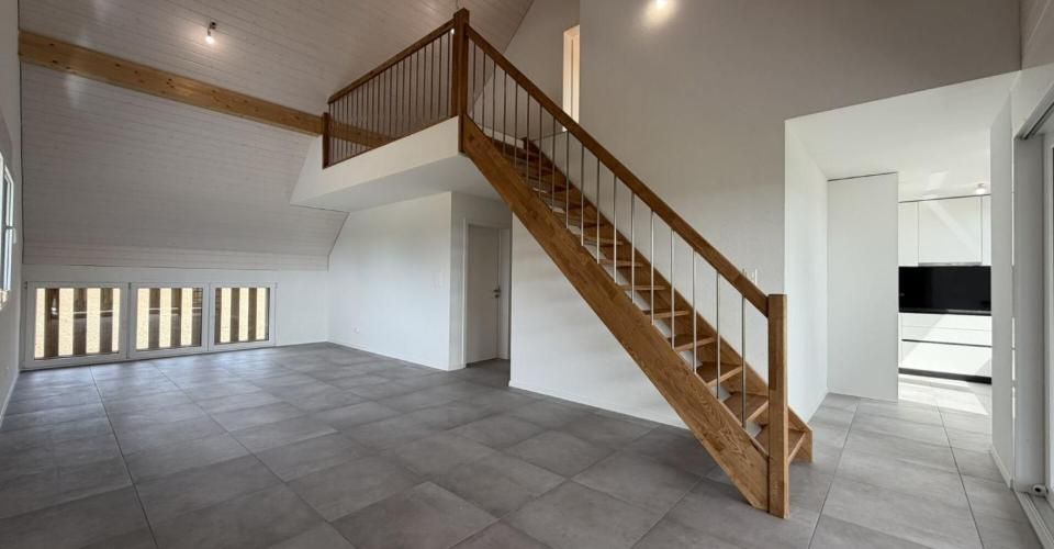 ! OFFRE LIMITÉE 1 LOYER OFFERT ! Duplex 4,5 pièces à Siselen - Appartement 4.5 pièces - image - 2