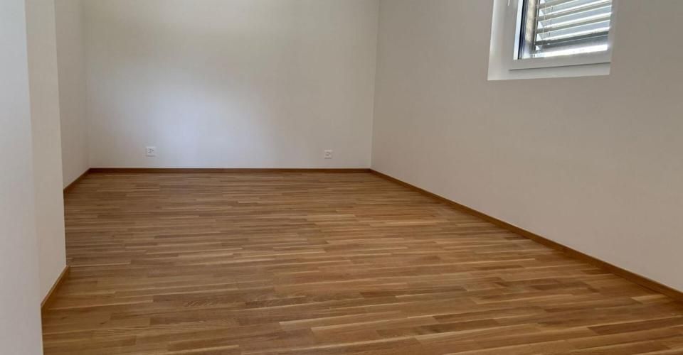 Magnifique rez de jardin avec terrasse couverte et superbe vue copie - Appartement 2.5 pièces - image - 5