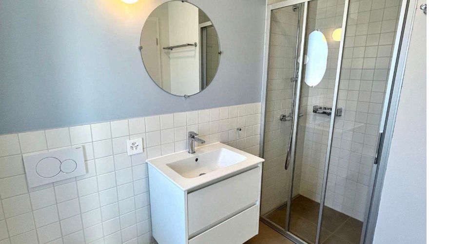 Prilly, dans un environnement calme et verdoyant, studio neuf à louer - Appartement - image - 4