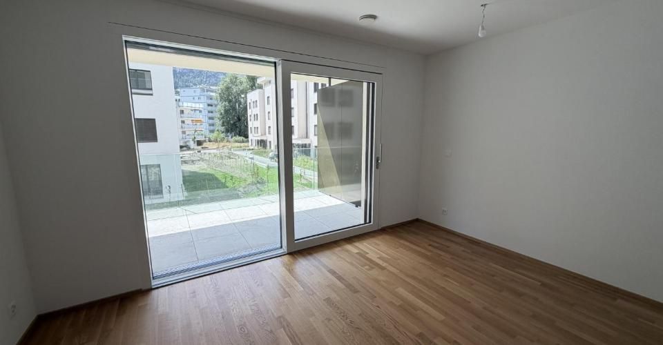 Magnifique appartement de 2.5 pièces au 1er étage d'un immeuble neuf avec balcon - Appartement 2.5 pièces - image - 3