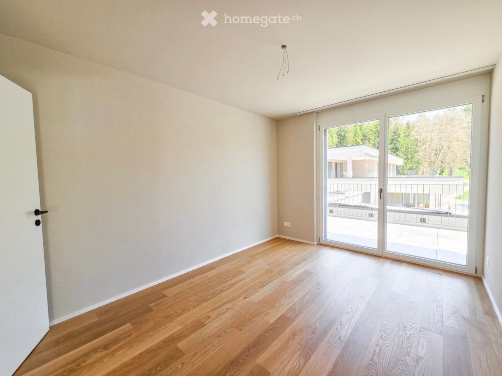Luxuriöse 4.5-Zimmer Neubauwohnung an idyllischer Lage - Bild 7