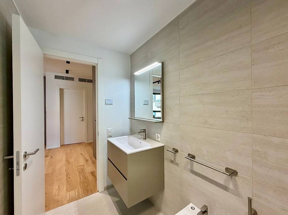 Lugano Cassarate. 1.5 Zimmer, frisch renoviert. HM 12446 - Bild 8