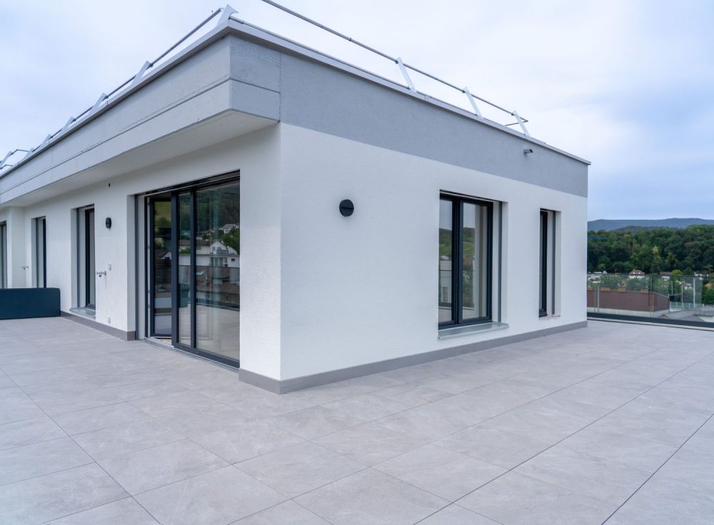 2.5-Zi.-Attika mit 78.5 m² Terrasse - urban wohnen, Killwangen - Bild 4