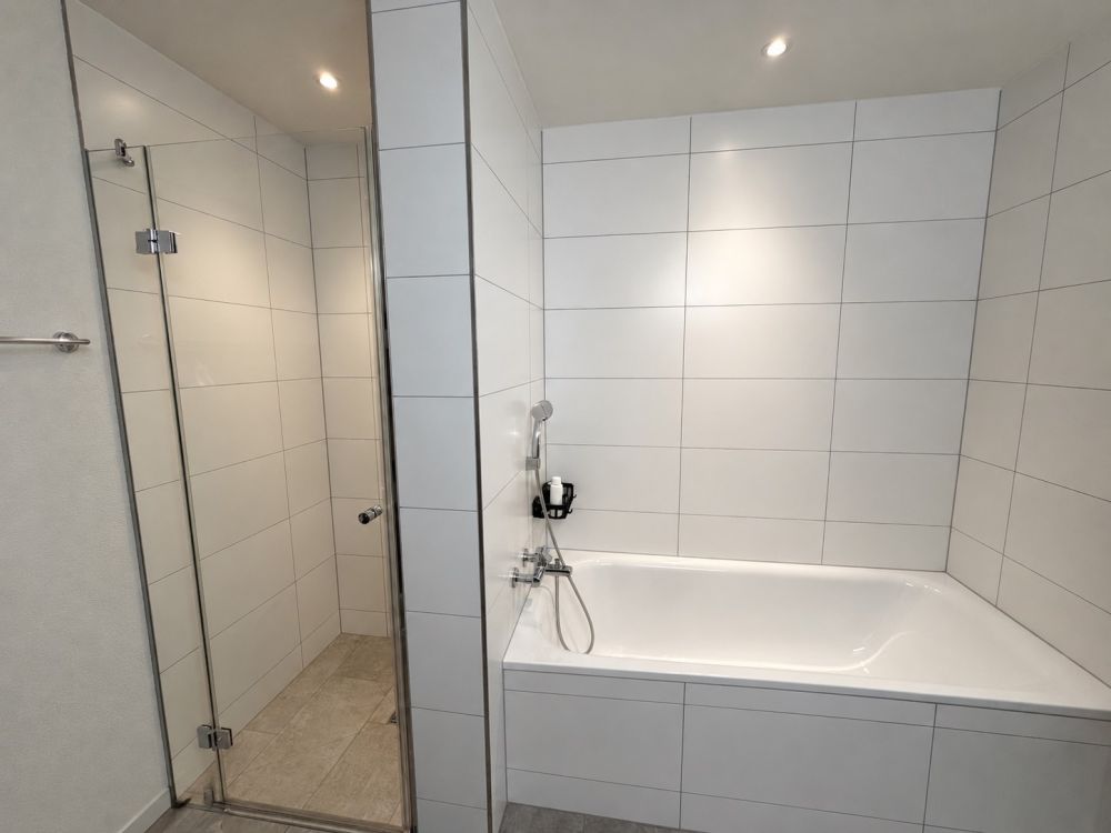 Moderne 3,5-Zimmer-Wohnung in Lenzburg  Neubau mit Balkon - Bild 3