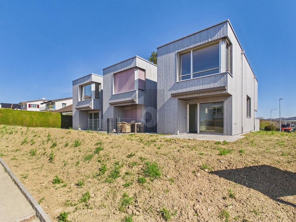 KLEIN ABER FEIN - HOCHWERTIG MIT GARTENSITZPLATZ! - Bild 1