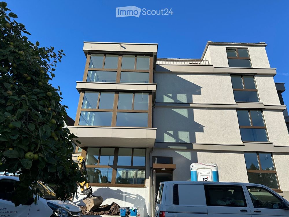 Exklusive 4.5-Zimmer-Neubauwohnung mit Lift direkt in die Wohnung - Bild 2